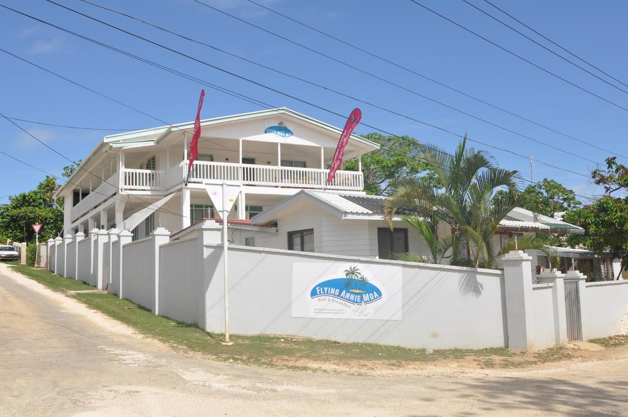 Flying Annie Moa Bed & Breakfast Neiafu Exterior photo