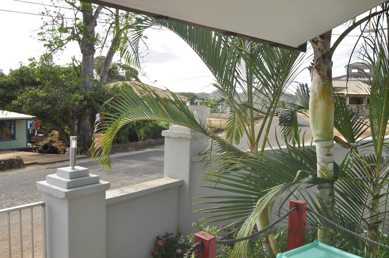 Flying Annie Moa Bed & Breakfast Neiafu Exterior photo